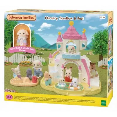 Sylvanian plac zabaw z basenem