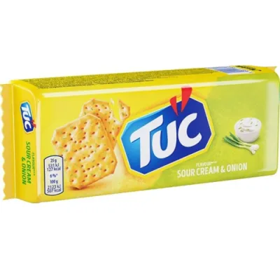 Tuc Sour Cream Onion Krakersy 100g